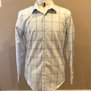 🔥 Calvin Klein Button Down Dress Shirt 🔥